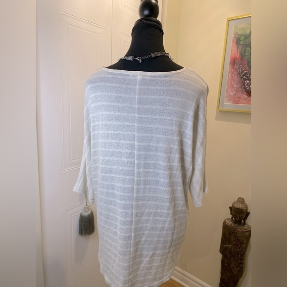 New Look sparkle striped sweater, off white & silver, 3/4 sleeves,long back 🩶🤍 - Picture 6 of 9